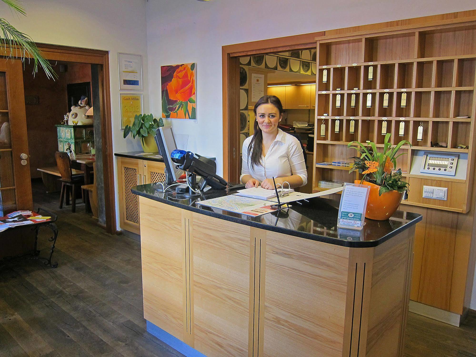 萨尔茨堡 依兹灵格旅馆酒店 外观 照片